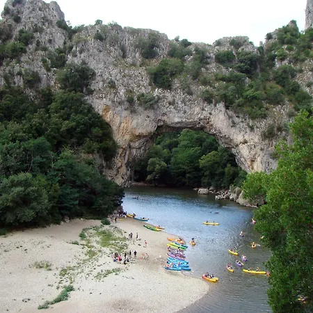 La Colombiere - Vue Imprenable Sur L'ardeche - Tres Calme - Parking Gratuit En - * Montelimar